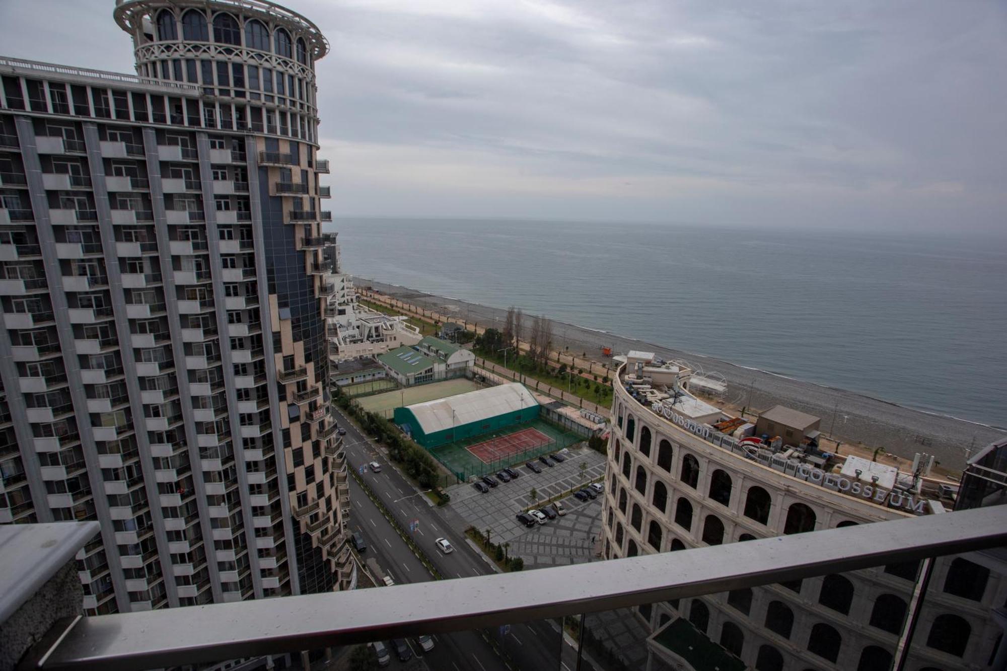 Ferienwohnung Olympic Batumi Exterior foto